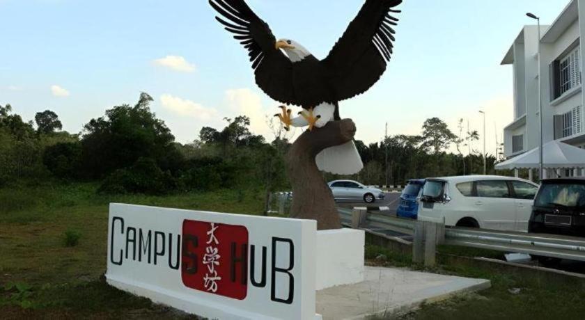 Place2Stay @ Campus Hub Kuching Exterior photo