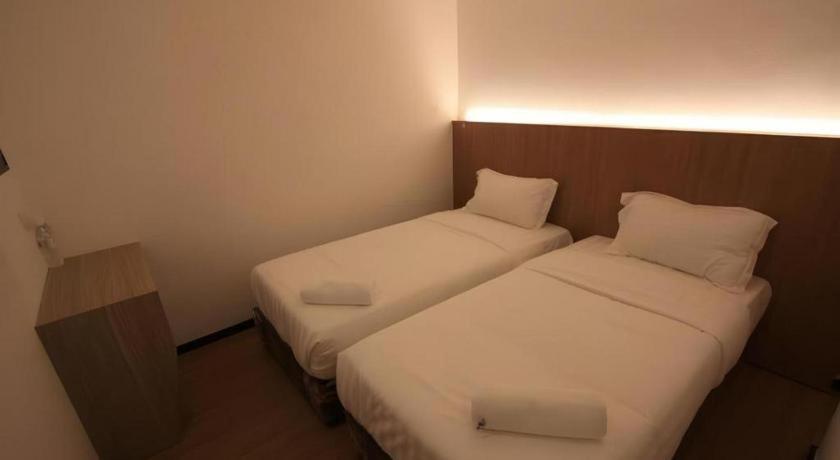 Place2Stay @ Campus Hub Kuching Exterior photo